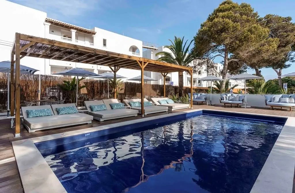 Autumn Sun 4* Majorca Adult Only Weekender - Image 4