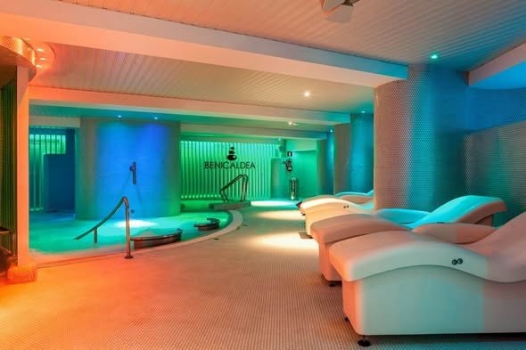 Benidorm Winter Sun 4* Half Board Offer - Image 4