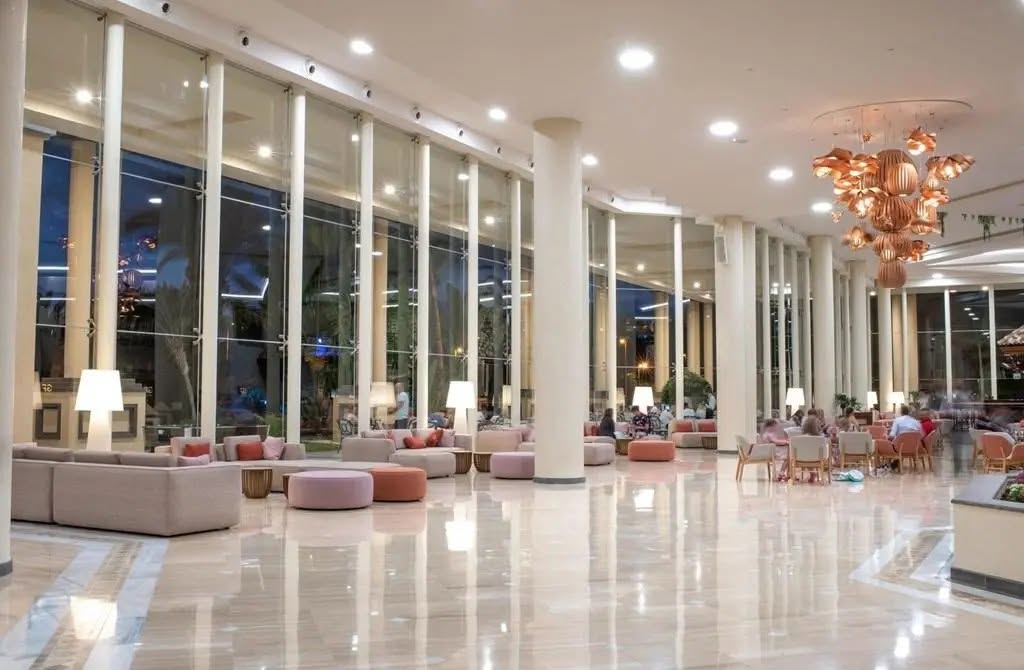 Late November 5* Tenerife Mini Break Offer - Image 5