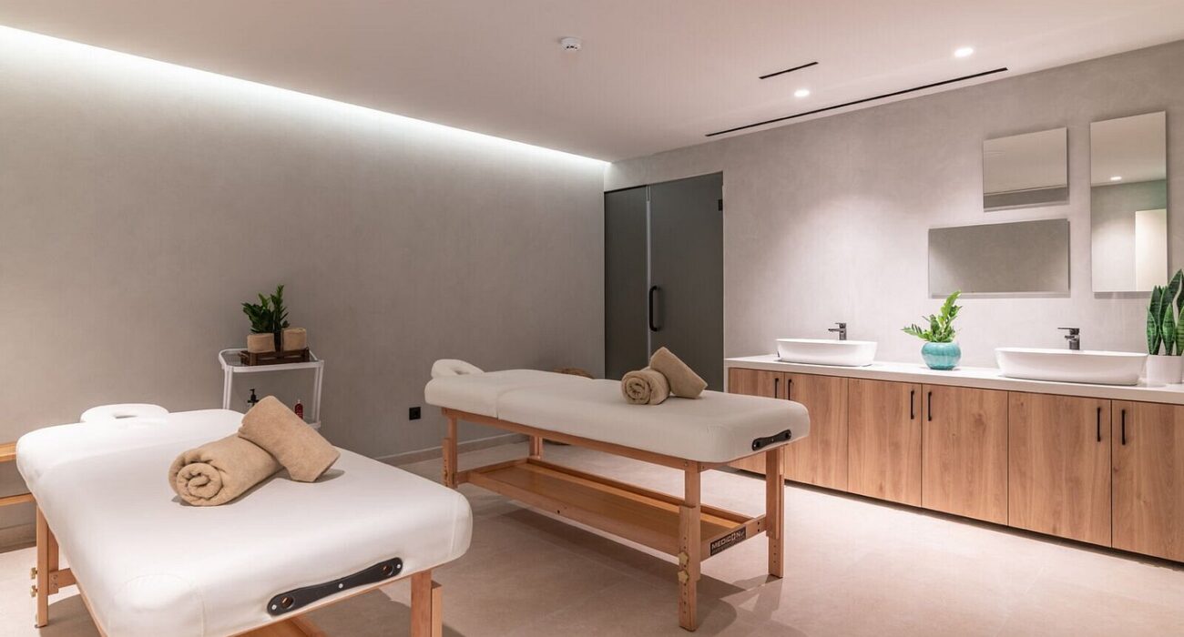 5* Zante Ultra Luxury NInja Special - Image 4