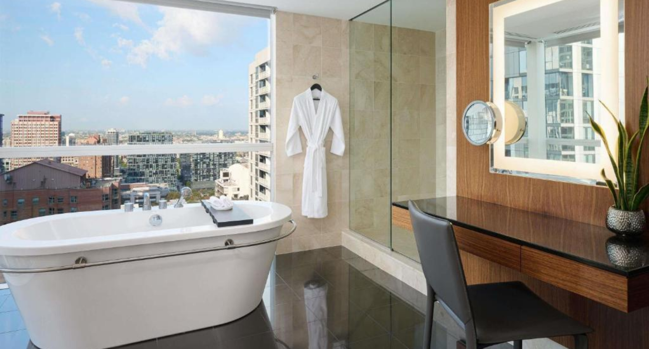 5* Chicago – St Patricks – BUSINESS CLASS TRAVEL - Image 9