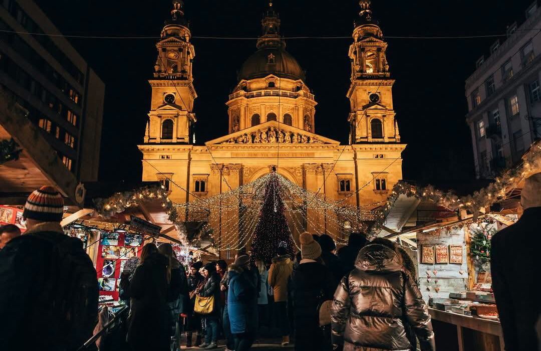 Budapest Xmas Markets + Optional Excursion - Image 1
