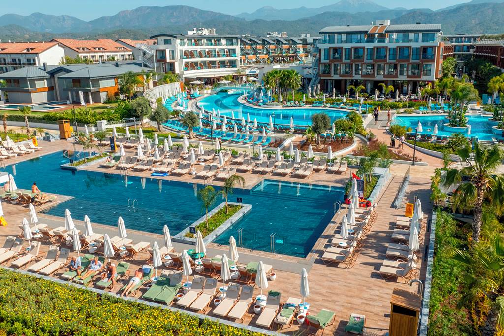 Family Luxury in Turkey May 2027 - Image 2