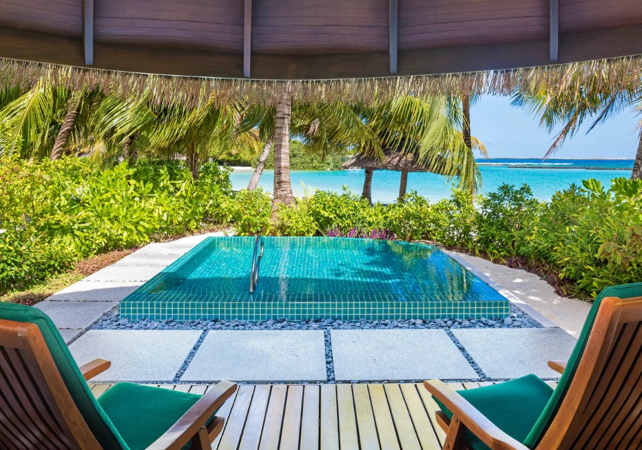 BUSINESS CLASS MALDIVES WINTER ESCAPE - Image 3