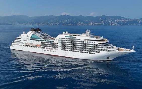 Winter Escape – Ultra Luxury Caribbean Cruise - Image 1
