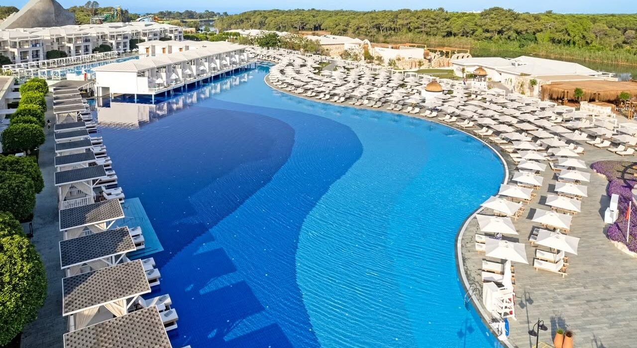 Turkey Halloween 2027 – One of THE Best Hotels in World - Image 2