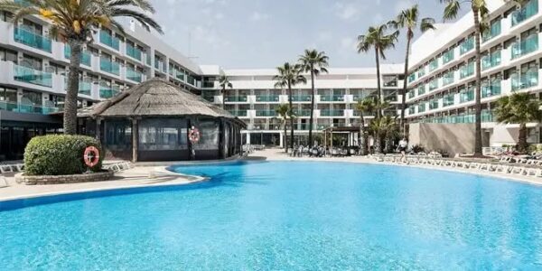 Mid May Beachfront Escape to Cambrils Spain