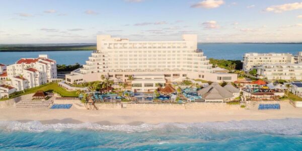 Halloween Hols in 4* Cancun Mexico