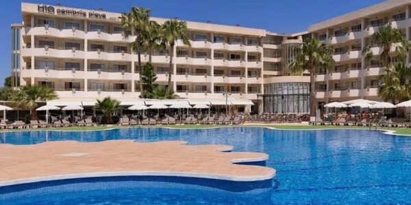 Beautiful Cambrils Spain October Short Break