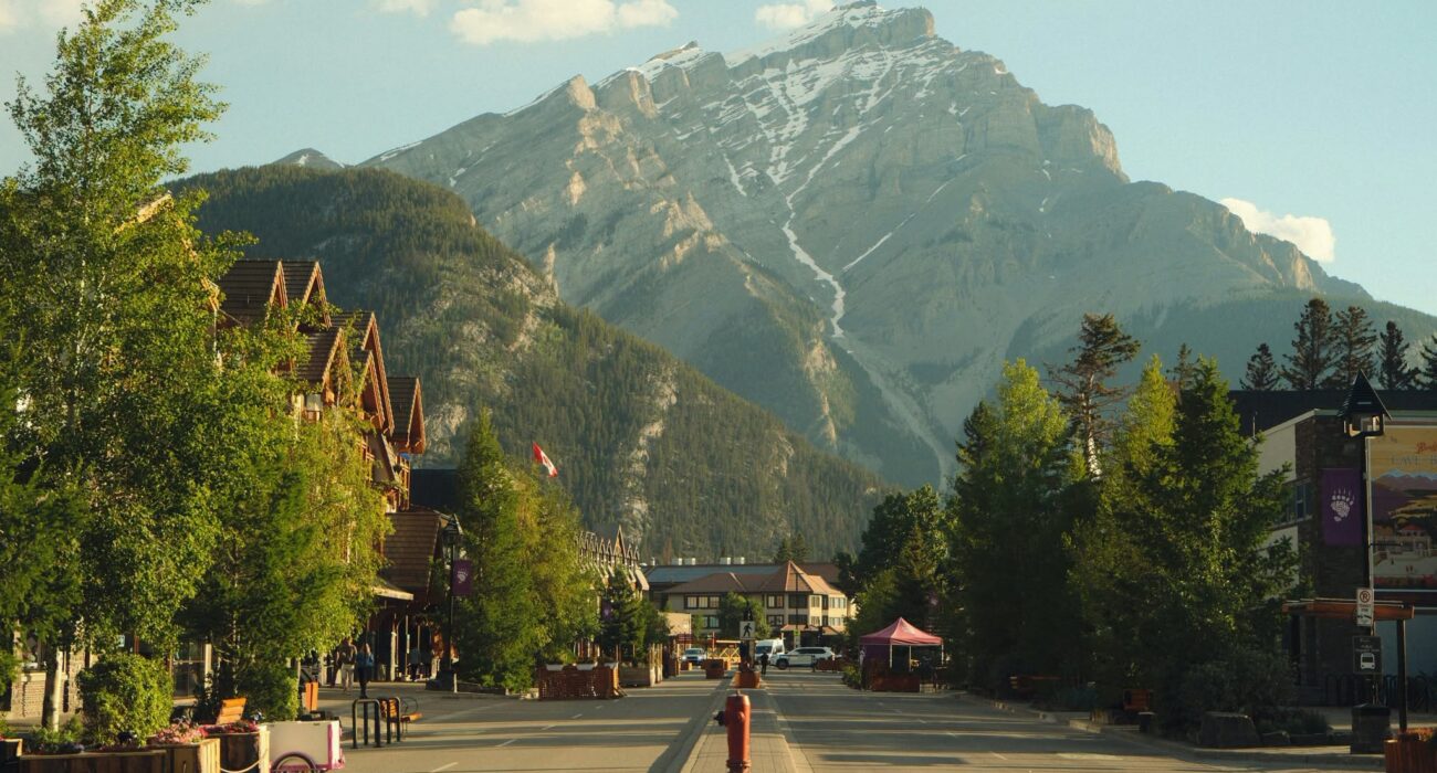 Canadian Rockies Spring Self Drive Adventure - Image 2