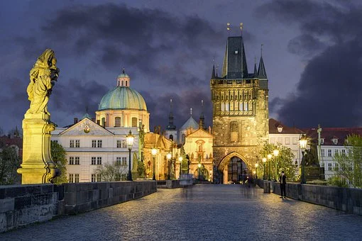 Autumn Short Break Offer to 5* Prague - Image 5