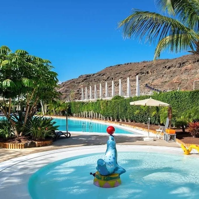 Family Late Summer Gran Canaria BARGAIN Hols - Image 1