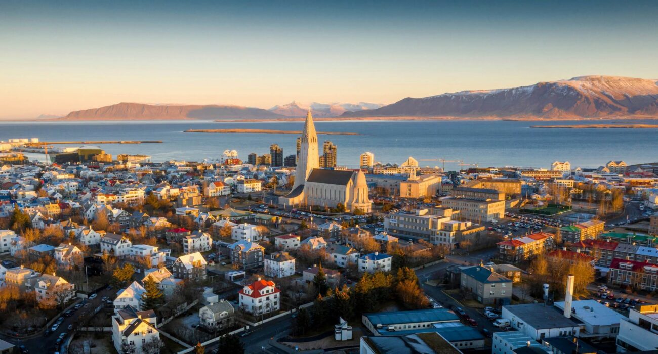 Winter Break to Iceland plus Northern Lights Tour - Image 2