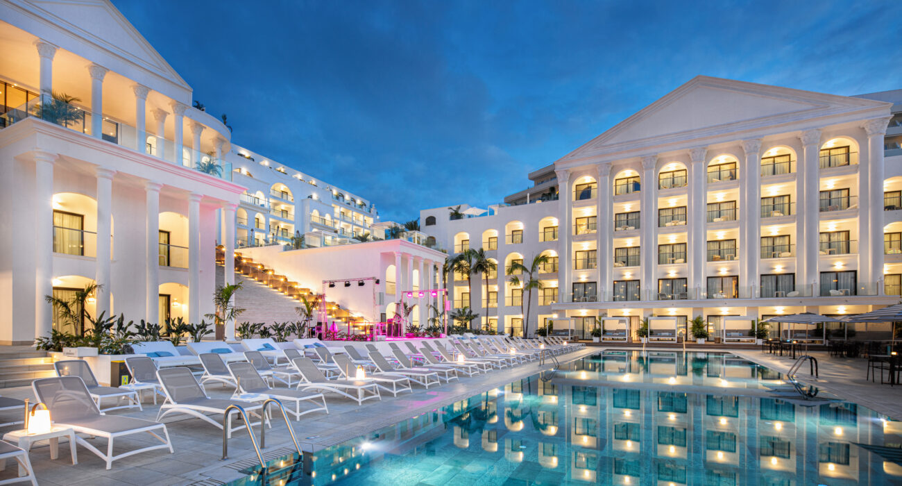 INSTAGRAM HEAVEN IN 5* TENERIFE - Image 3