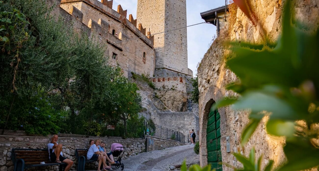 Autumn Mini Break to Malcesine Lake Garda Italy - Image 3