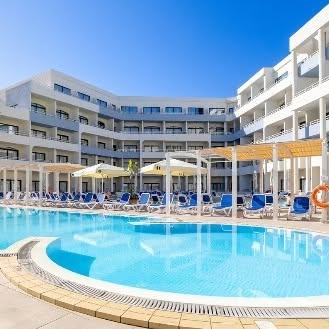 LAST MIN Malta Adults Only Summer Getaway - Image 1