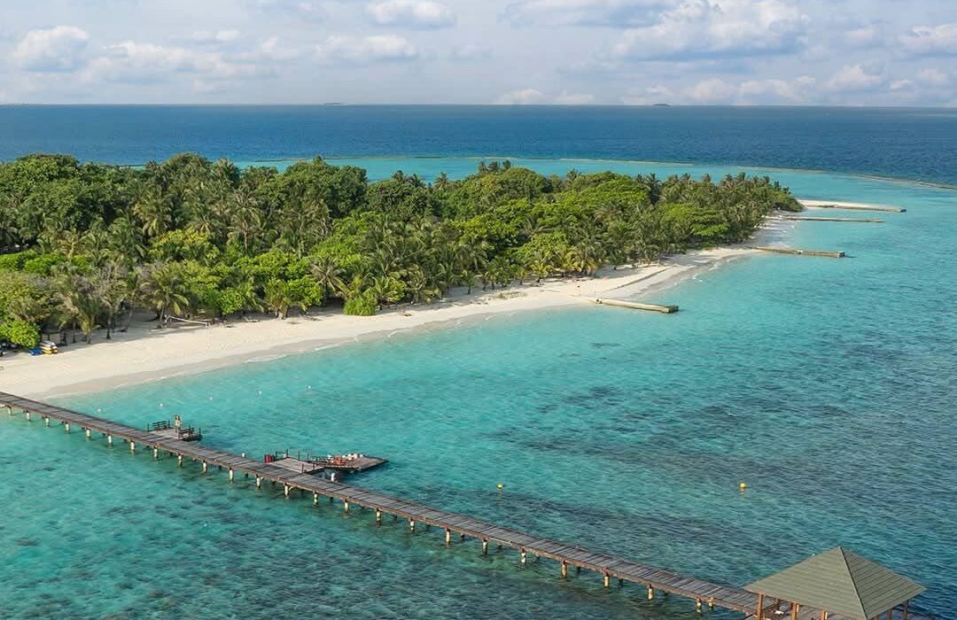 Maldives Luxury MONTH Getaway Break - Image 1