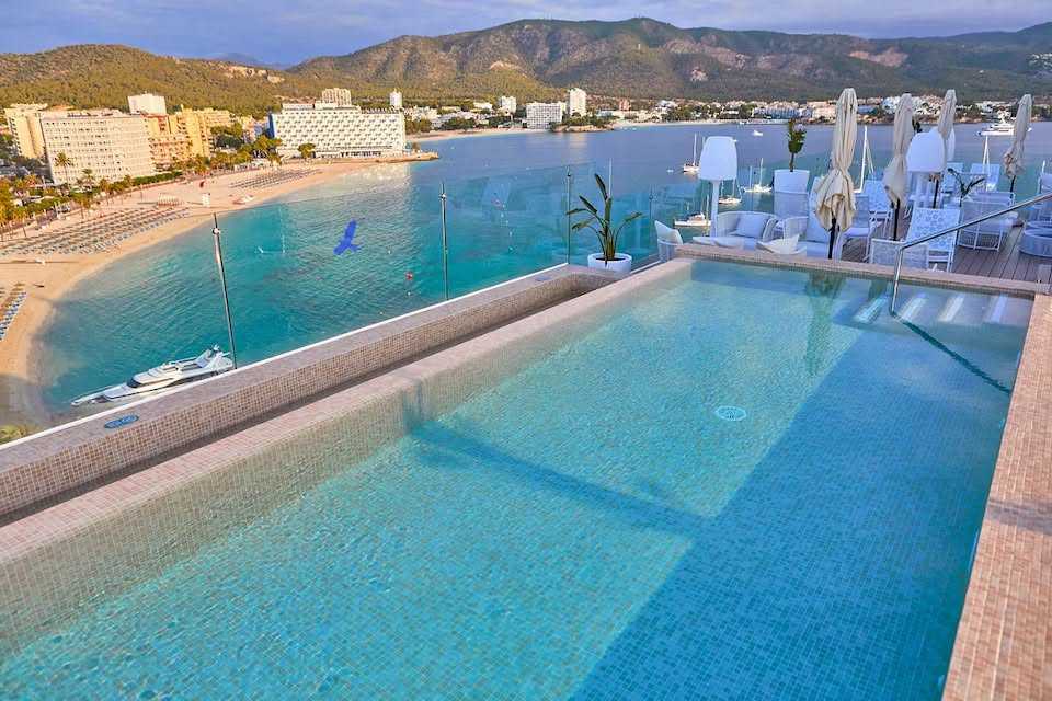 SOLO TRAVEL SPECIAL: Majorca 5* Sunshine - Image 3
