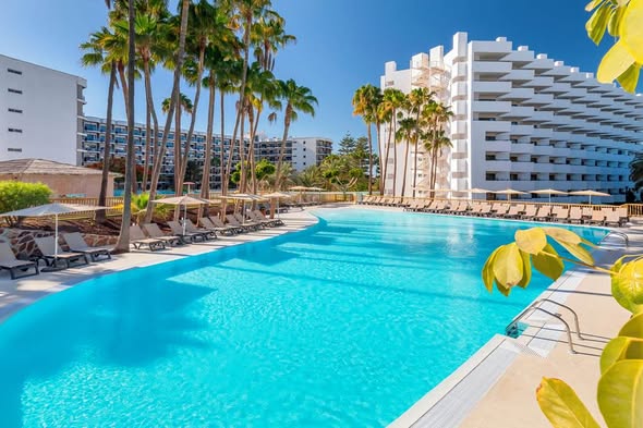 FAMILY WINTERSUN IN GRAN CANARIA - Image 1
