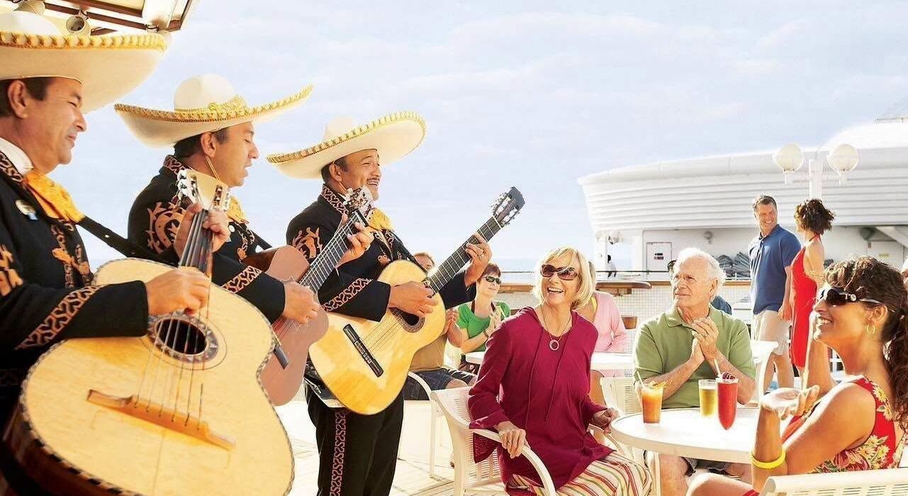 Los Angeles USA and Mexican Riviera Cruise Combo - Image 1