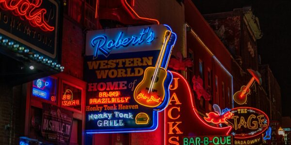 NASHVILLE, MEMPHIS, JACKSON & NEW ORLEANS SELF DRIVE