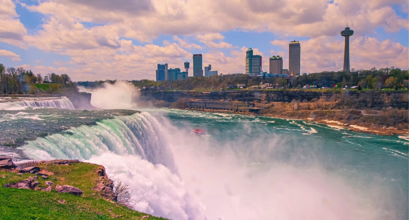 Niagara Falls, Toronto and New York USA Winter Trio - Image 1