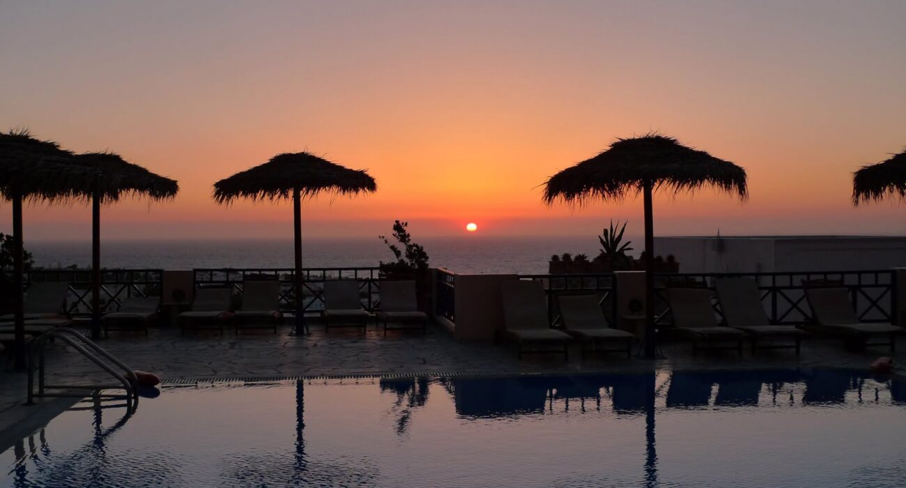 Mid October 4* Santorini Greece Short Break - Image 1