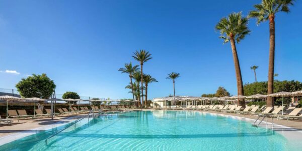 Tenerife – Trick or Treat – Family Halloween Sunshine