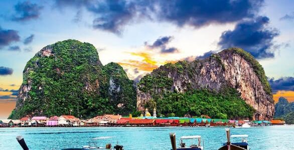 Phi Phi Island and Phuket Thailand with Excursions