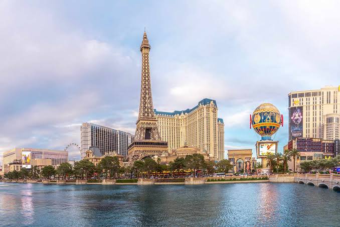NEW YEAR CELEBRATIONS IN LAS VEGAS - Image 5