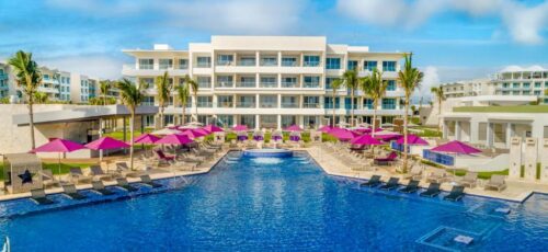 FAMILY FUN IN THE SUN 5* CANCUN STYLE