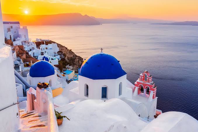 11 night Celebrity Cruise – Greece, Italy and Malta! - Image 3