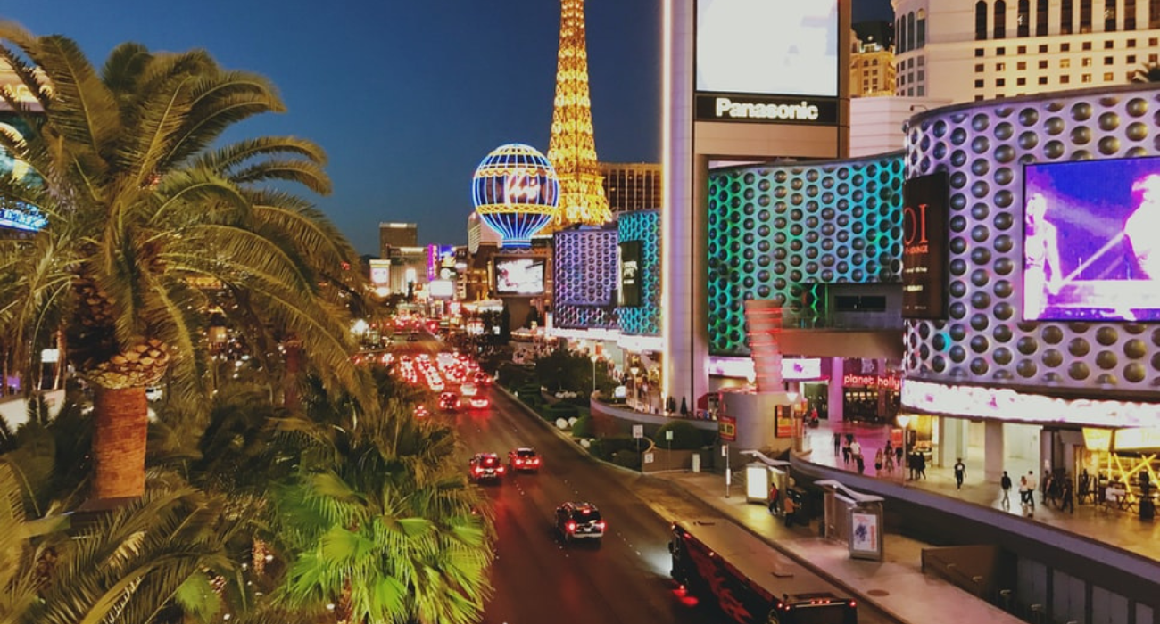 LAS VEGAS WINTER USA MINI BREAK - Image 3