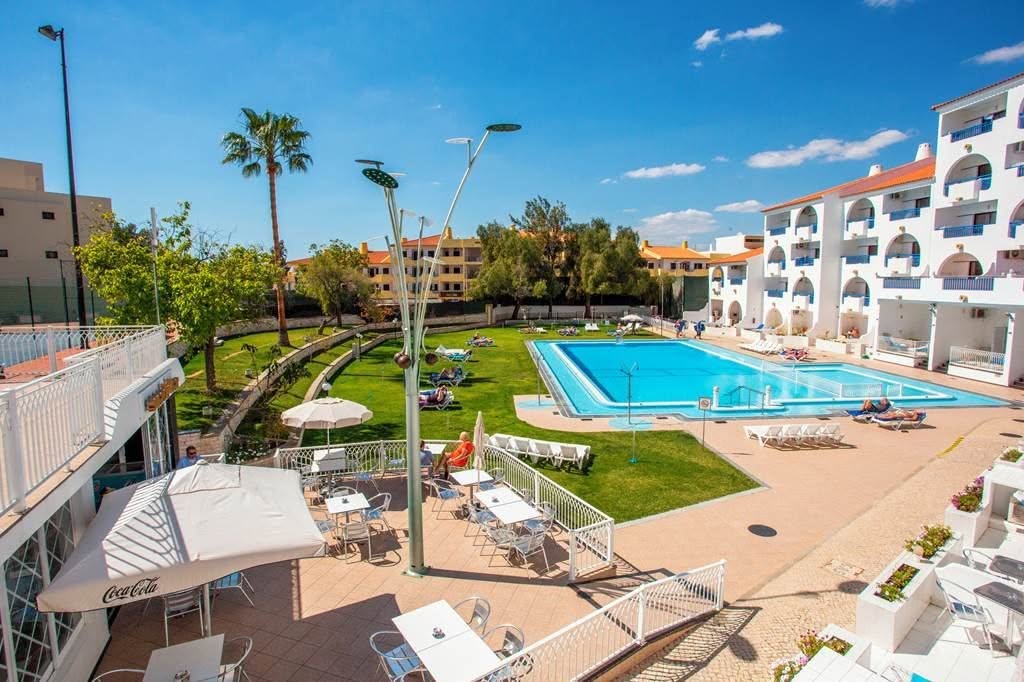 Albufeira Portugal 4* VALUE NInja BARGAIN - Image 3