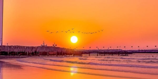 Dubai 5* Early Summer Ultra Luxury Break