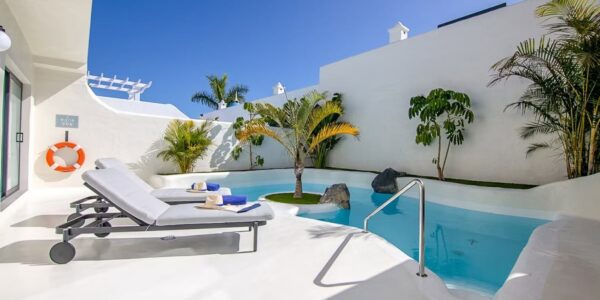 Halloween Fuerteventura Villa Group Offer