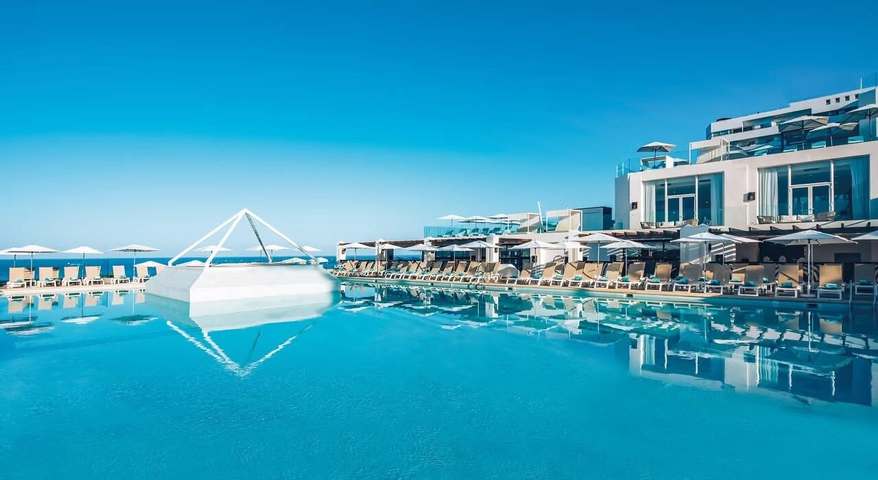 Star Prestige at Iberostar Waves Tenerife - Image 6