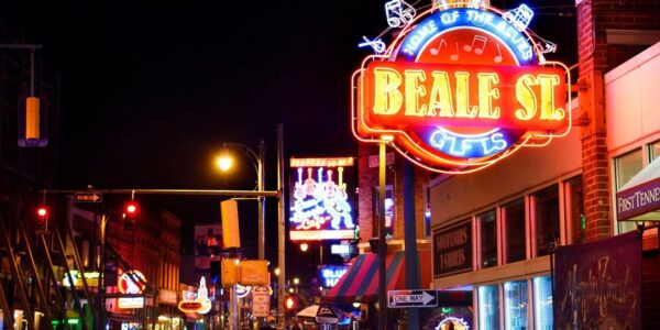 MEMPHIS NASHVILLE USA TWIN CENTRE HOLS
