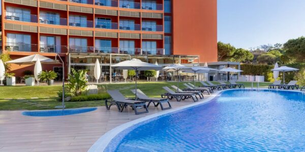 LAST MIN Albufeira Portugal Sunshine Mini Break