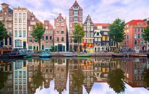 Christmas Gift Idea = Amsterdam City Break