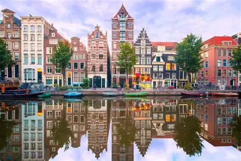 Christmas Gift Idea = Amsterdam City Break - Image 1