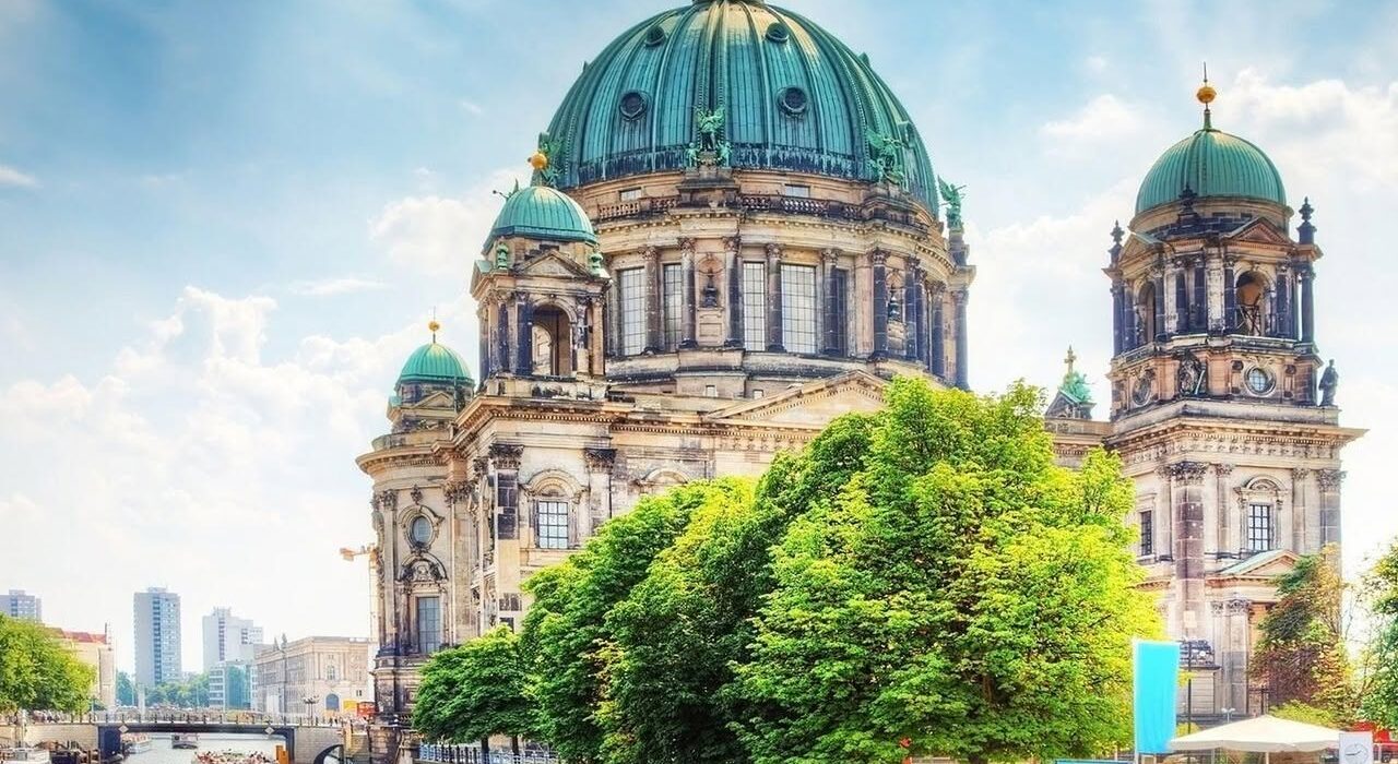 Easter Family City Break to Berlin Germany - Image 2