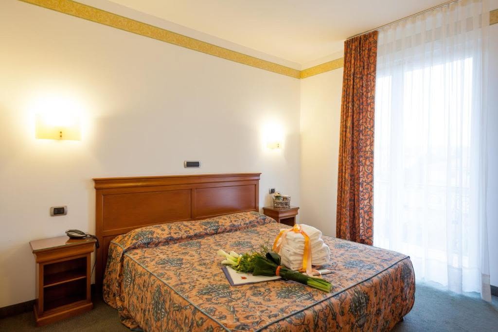 Beautiful Bardolino Lake Garda Short Break - Image 2