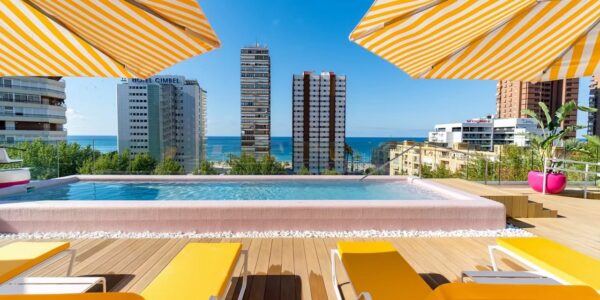 LAST MIN Benidorm Autumn Sunshine Break