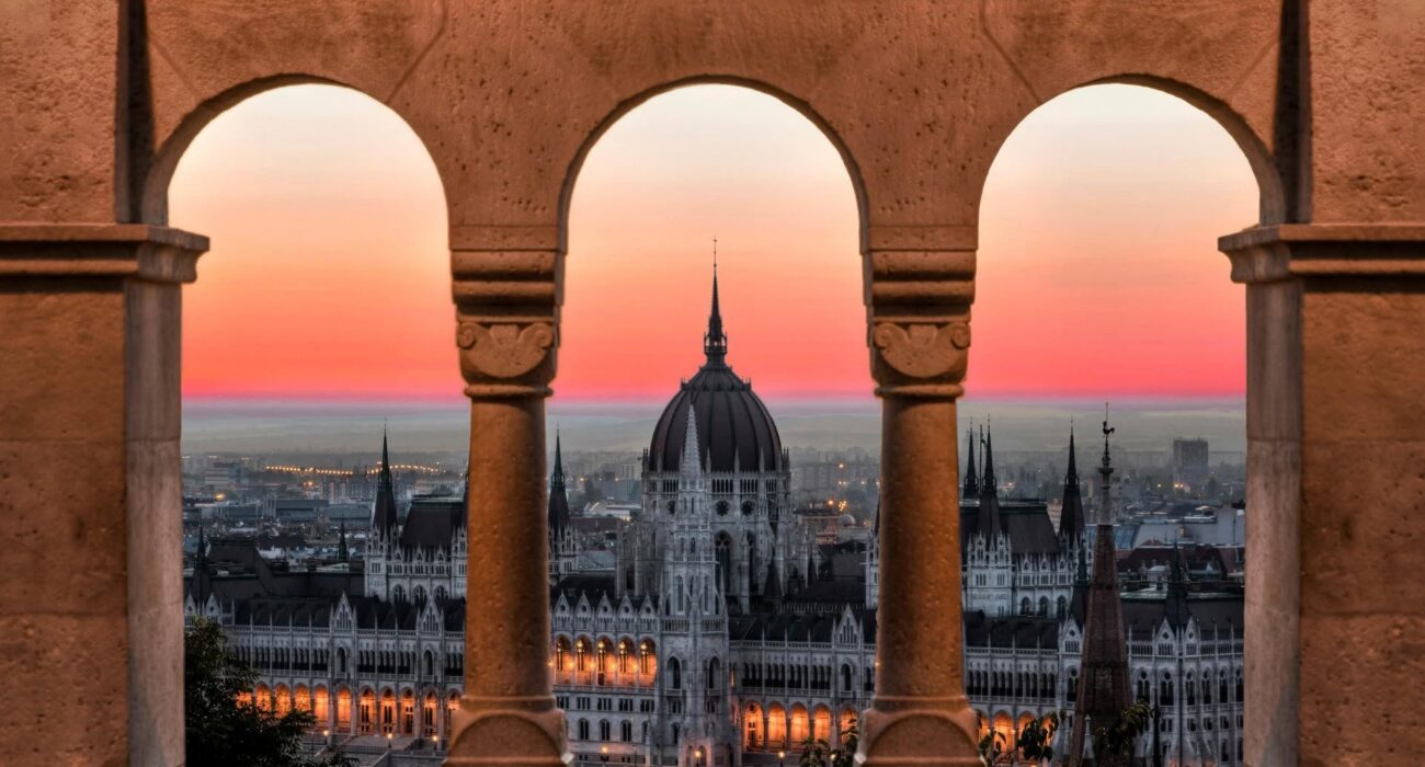 Budapest 4* City Break DIRECT from Belfast - Image 1