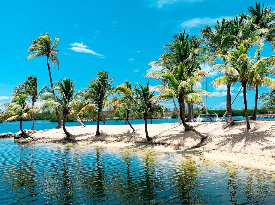 Grand Cayman, Mexico and Bahamas Celebrity Cruise - Image 2