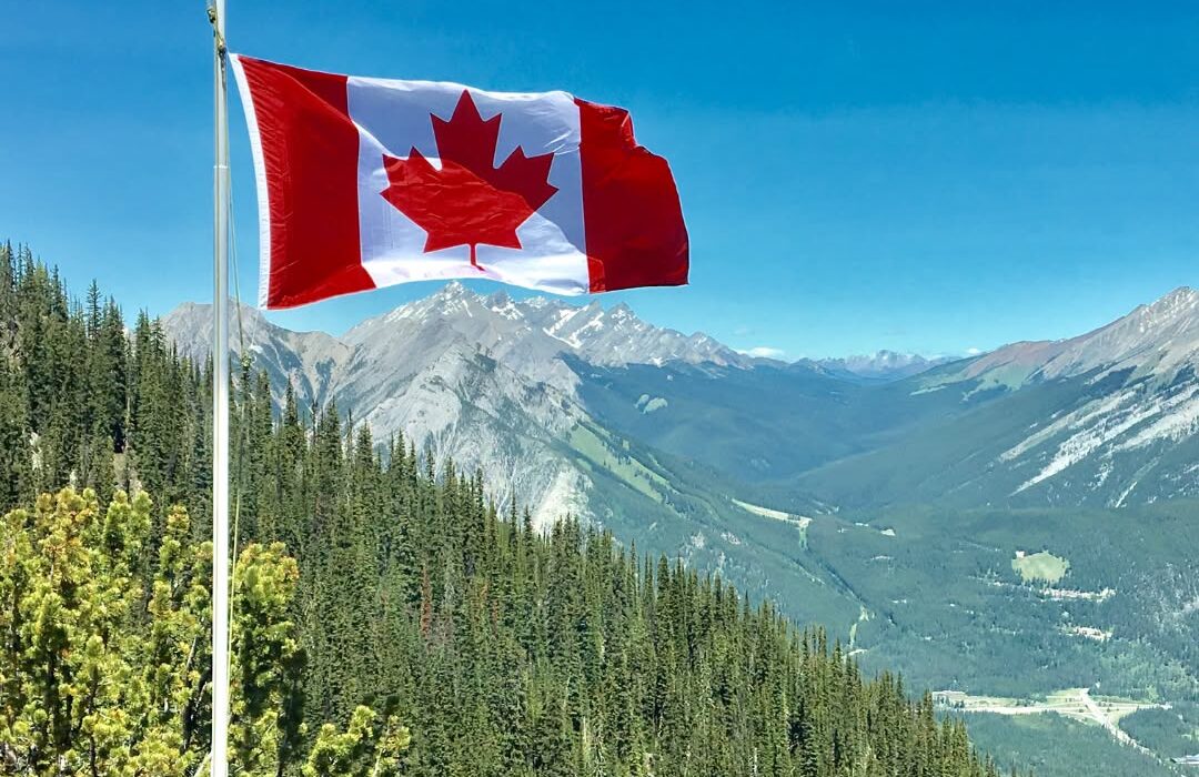 BUCKET LIST Canadian Rockies Spring Road Trip - Image 3