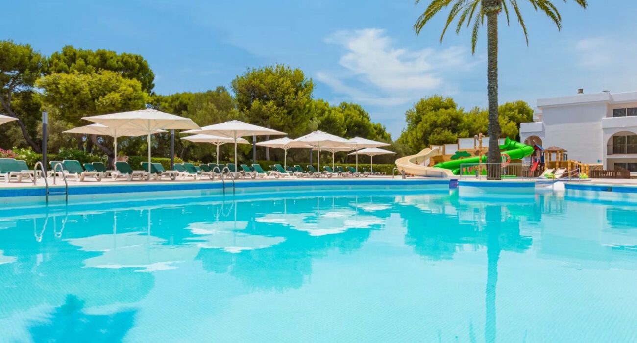 Cala D'Or Majorca Summer 27 Family Special - Image 1