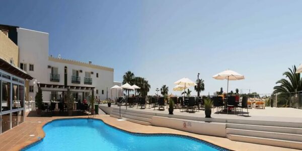 Late Year Costa Del Sol MONTH IN THE SUN Break