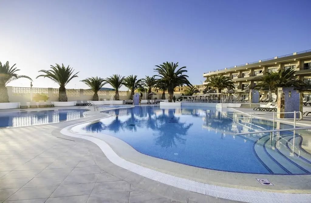 LAST MIN Fuerteventura Sunshine Week Offer - Image 1
